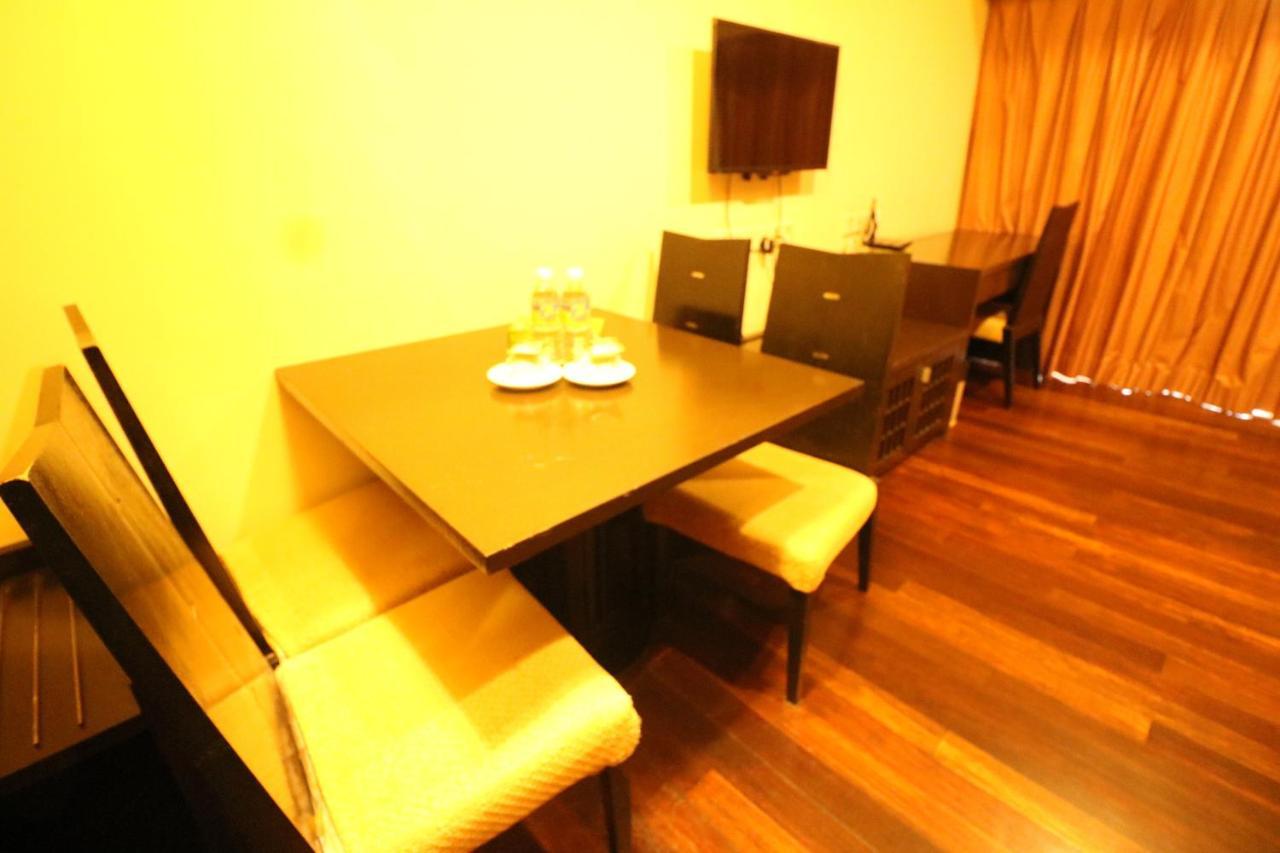 Raintree Resort Suites Петалинг Джая Екстериор снимка