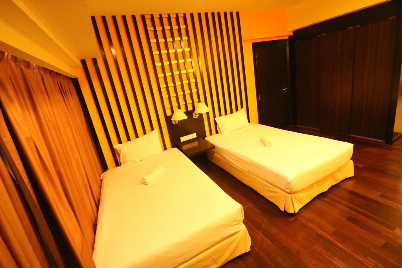 Raintree Resort Suites Петалинг Джая Екстериор снимка
