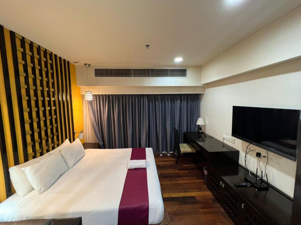 Raintree Resort Suites Петалинг Джая Екстериор снимка