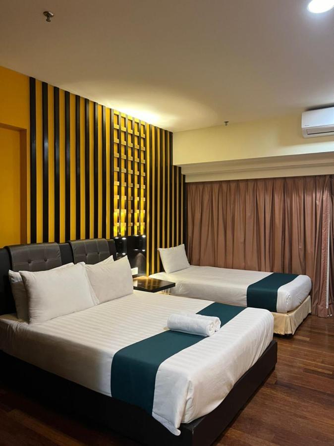 Raintree Resort Suites Петалинг Джая Екстериор снимка