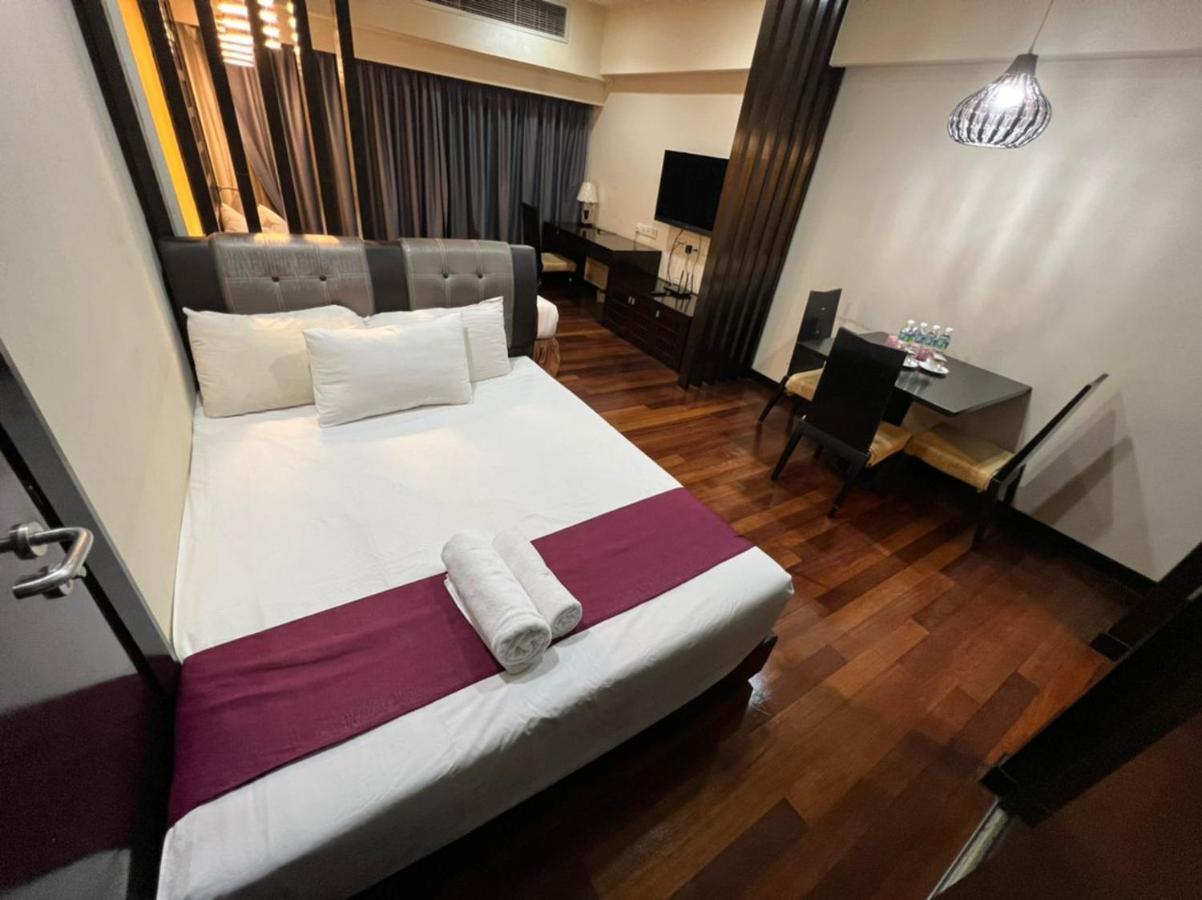Raintree Resort Suites Петалинг Джая Екстериор снимка